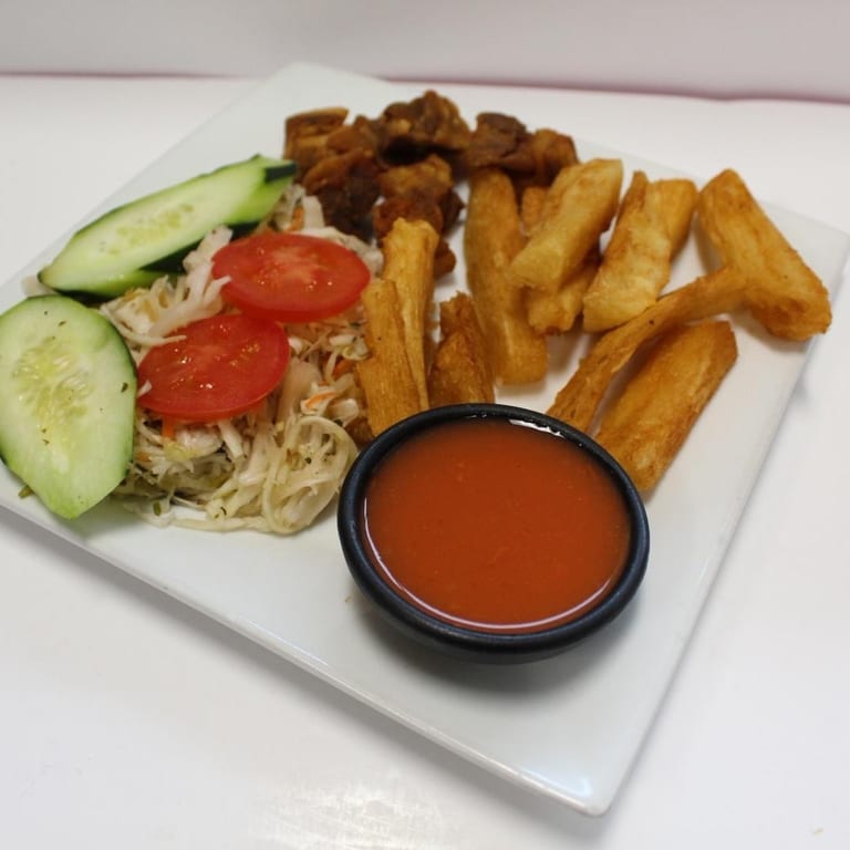 Delicious Yuca con Chicharron: A Latin-American Favorite